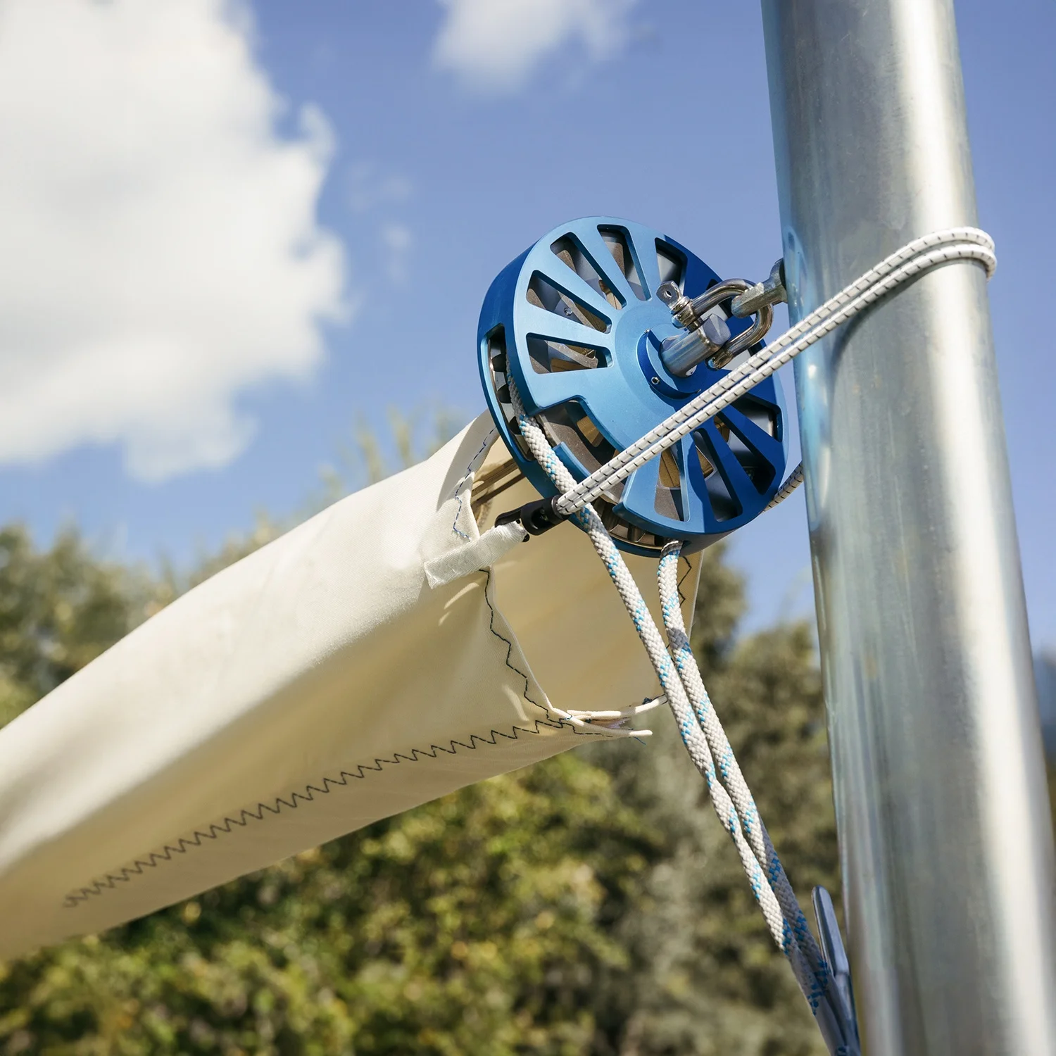 protective-cover-solaria-furl